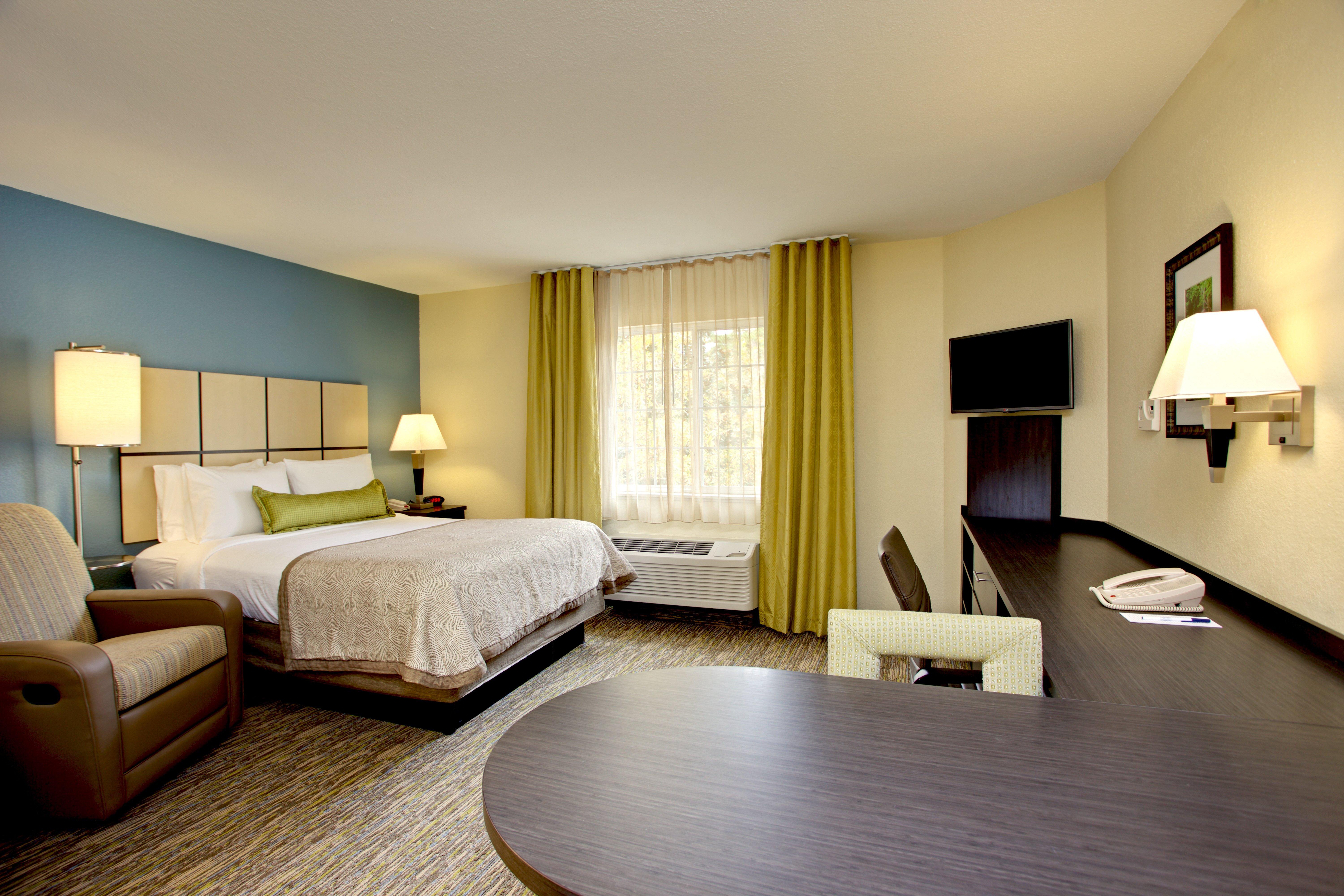Candlewood Suites Raleigh Crabtree By Ihg Экстерьер фото