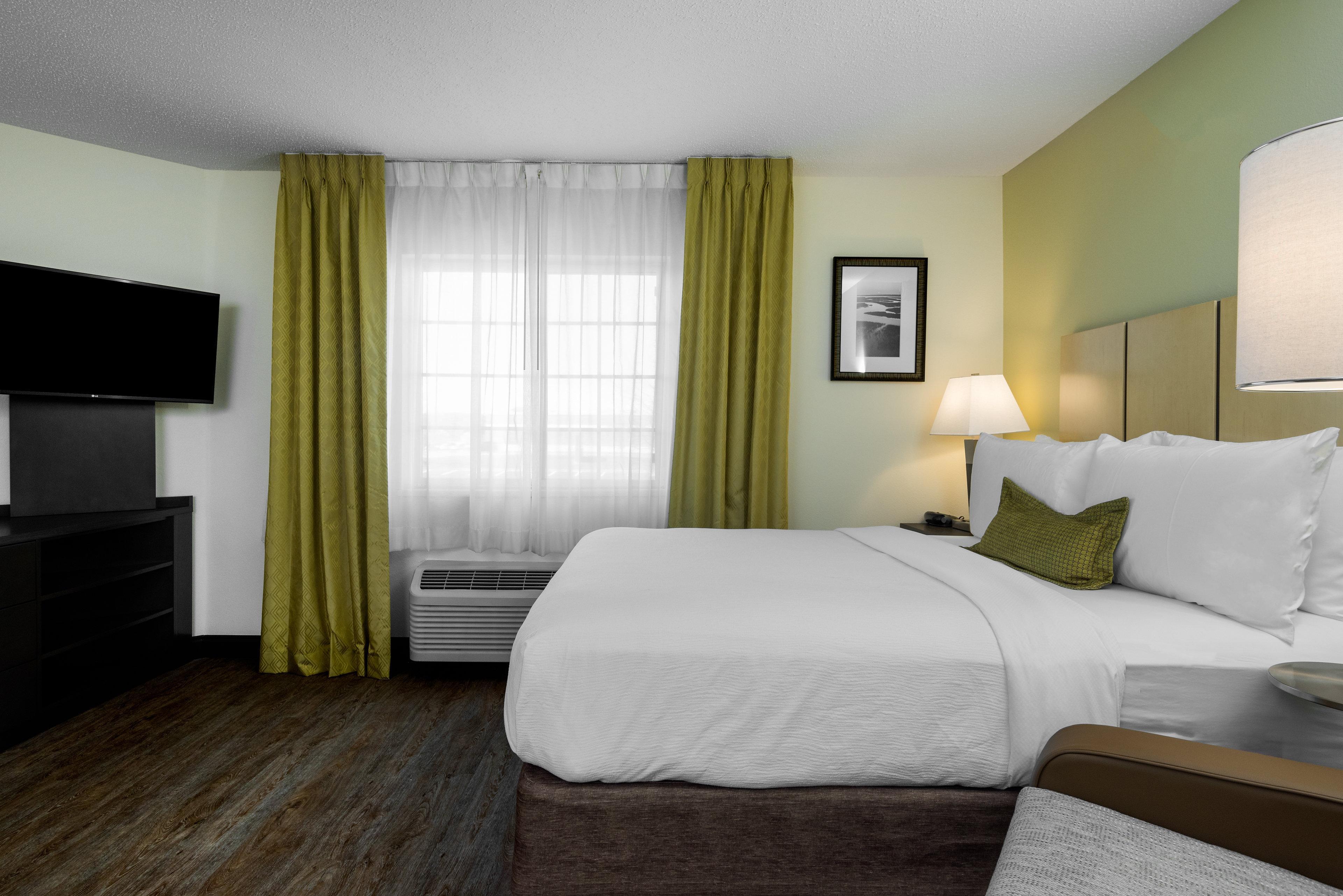 Candlewood Suites Raleigh Crabtree By Ihg Экстерьер фото