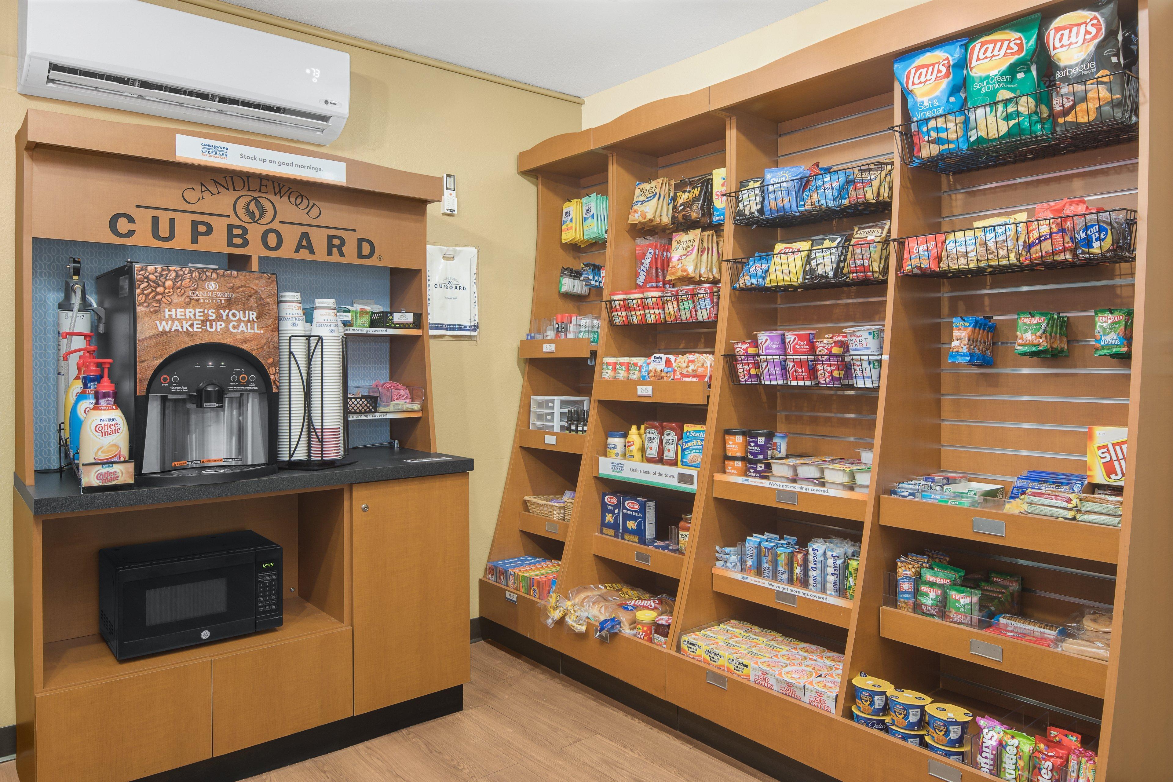 Candlewood Suites Raleigh Crabtree By Ihg Экстерьер фото