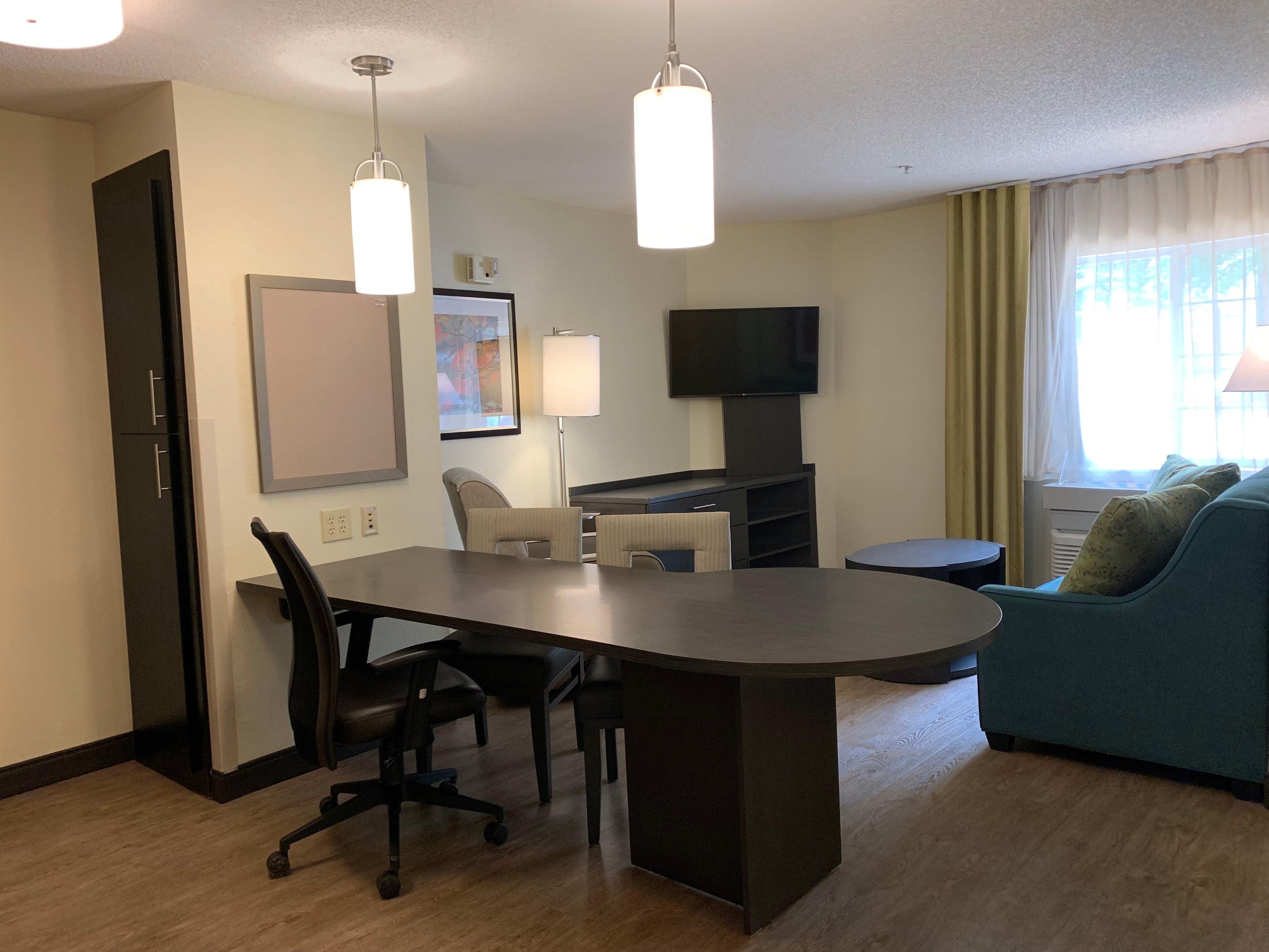 Candlewood Suites Raleigh Crabtree By Ihg Экстерьер фото
